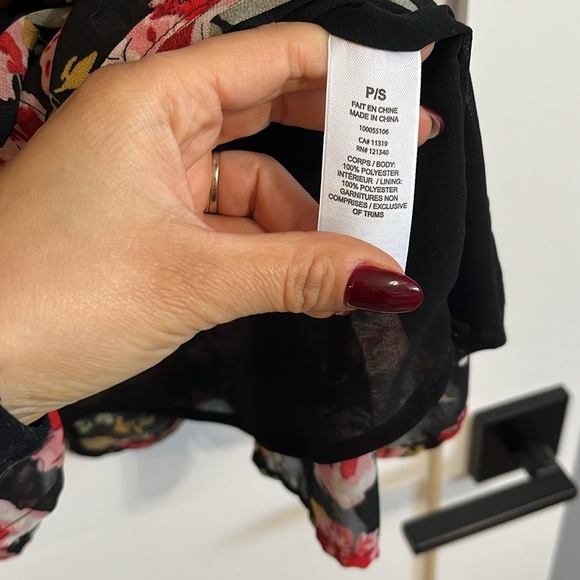 DYNAMITE Romantic Floral Dress - Picture 12 of 15